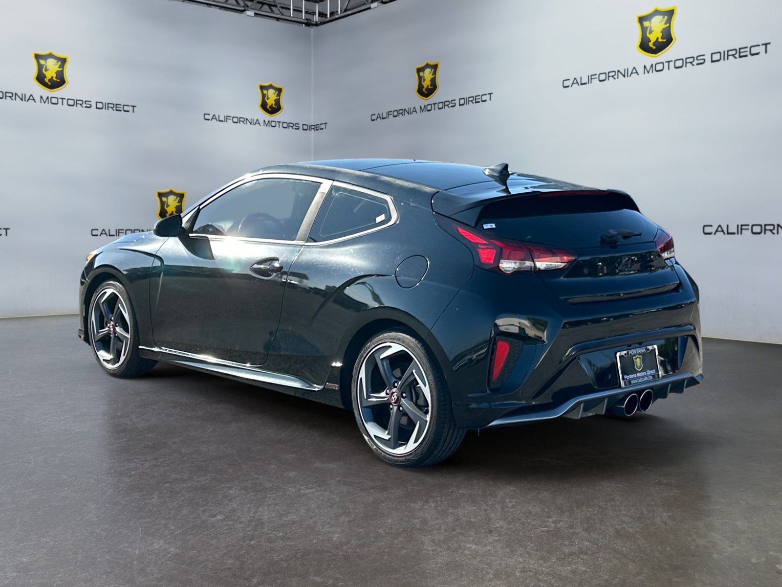Used 2020 Hyundai Veloster Turbo FWD image 3