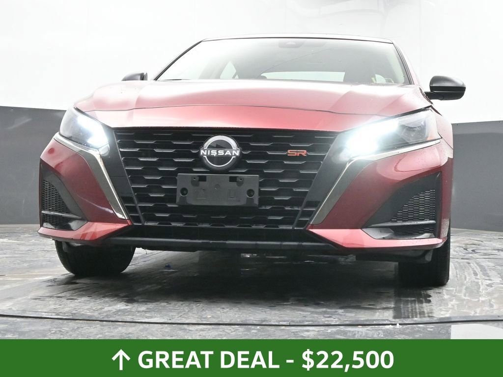Used 2024 Nissan Altima 2.5 SR w/ SR Premium Package image 51