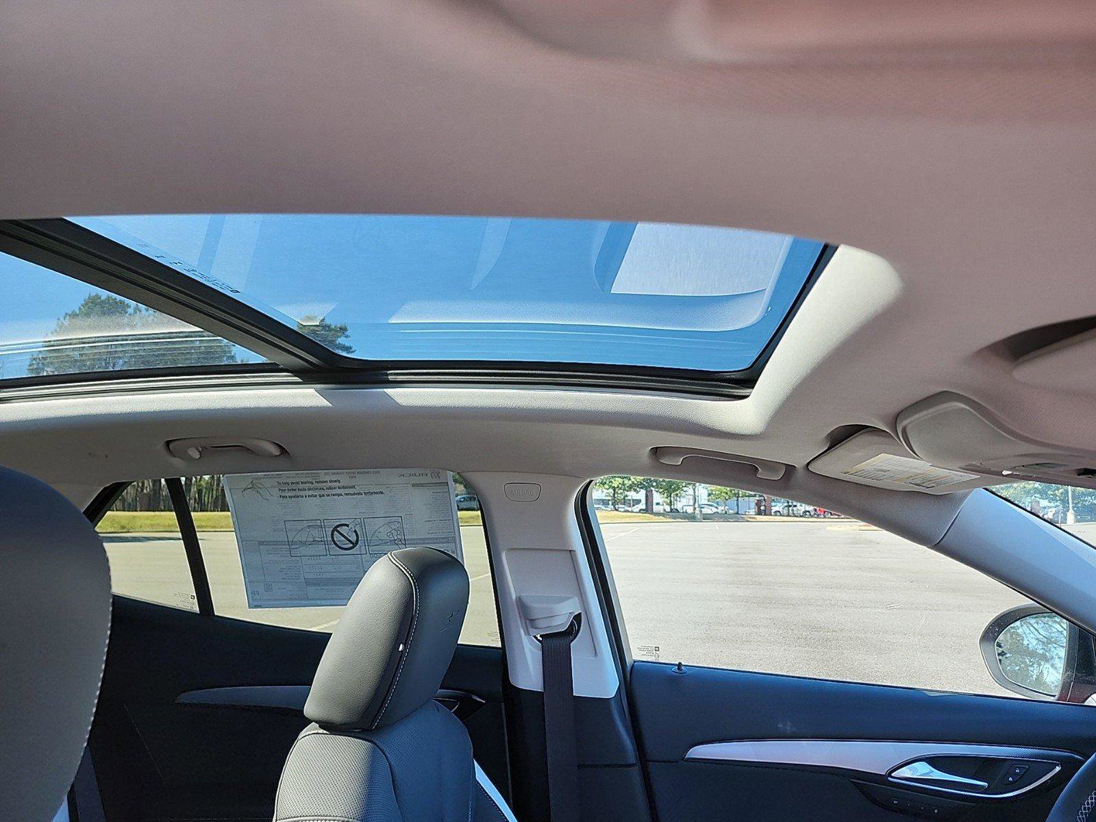 New 2025 Buick Envision Sport Touring image 8