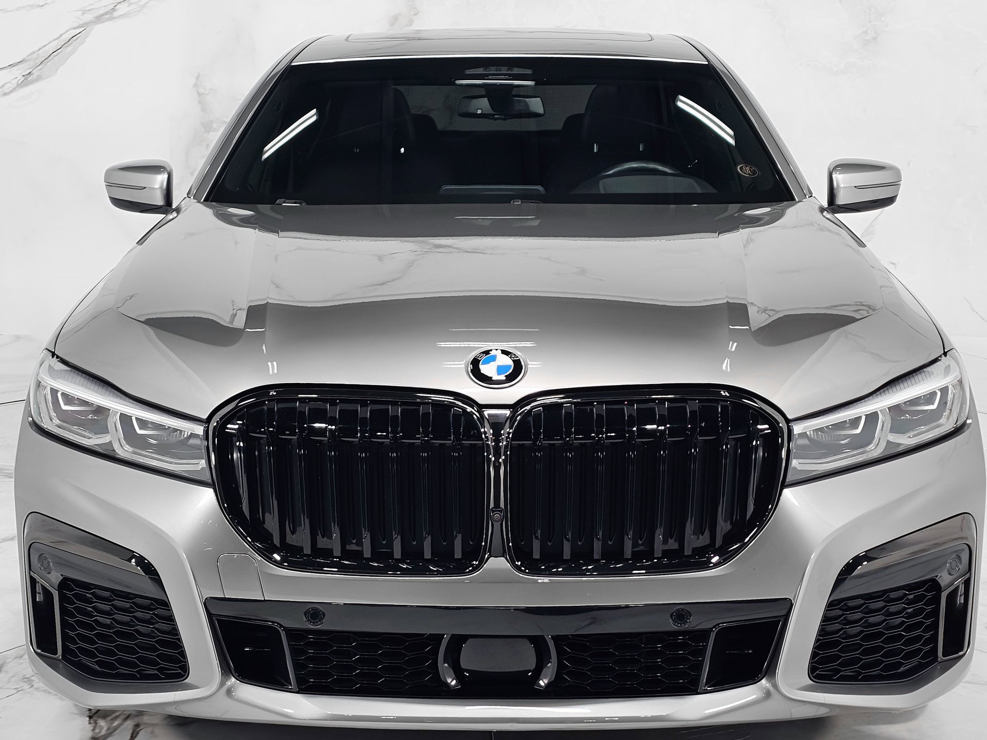 Used 2022 BMW 750i xDrive w/ Executive Package image 4