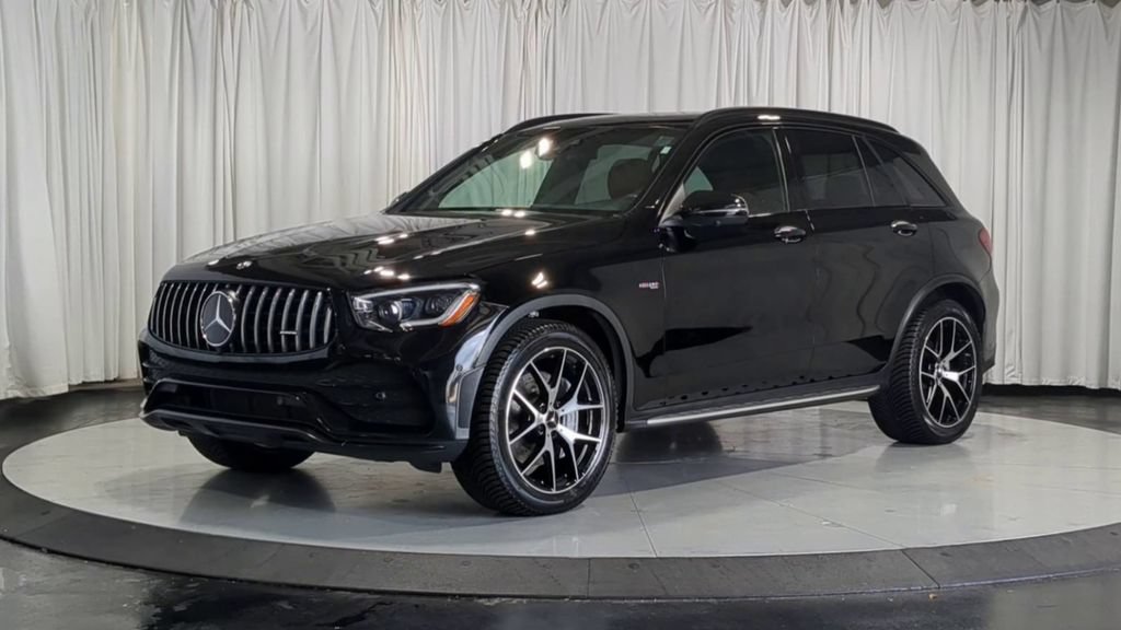 Used 2020 Mercedes-Benz GLC 43 AMG 4MATIC w/ Driver Assistance Package image 4