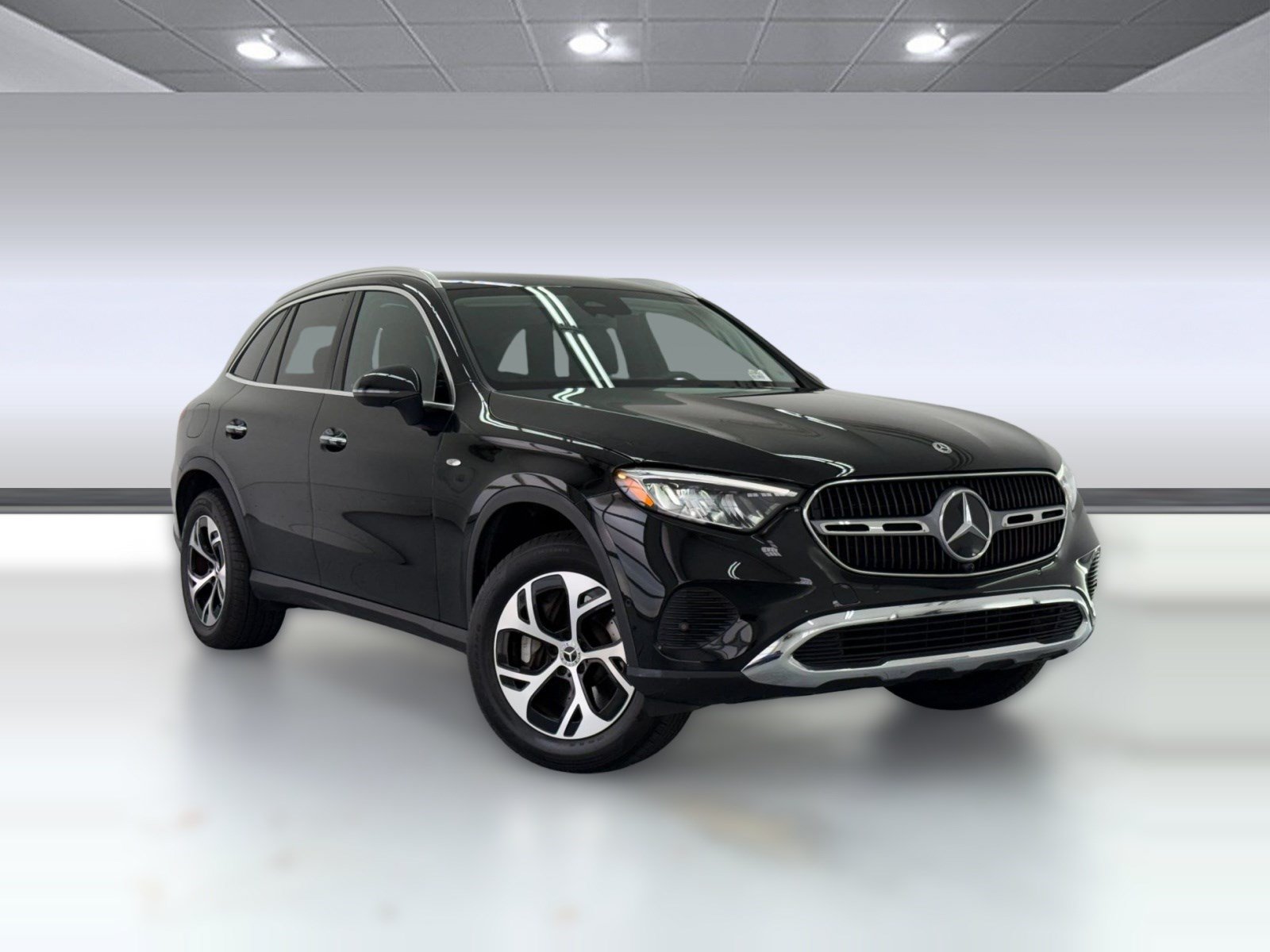 Certified 2025 Mercedes-Benz GLC 350e 4MATIC image 6