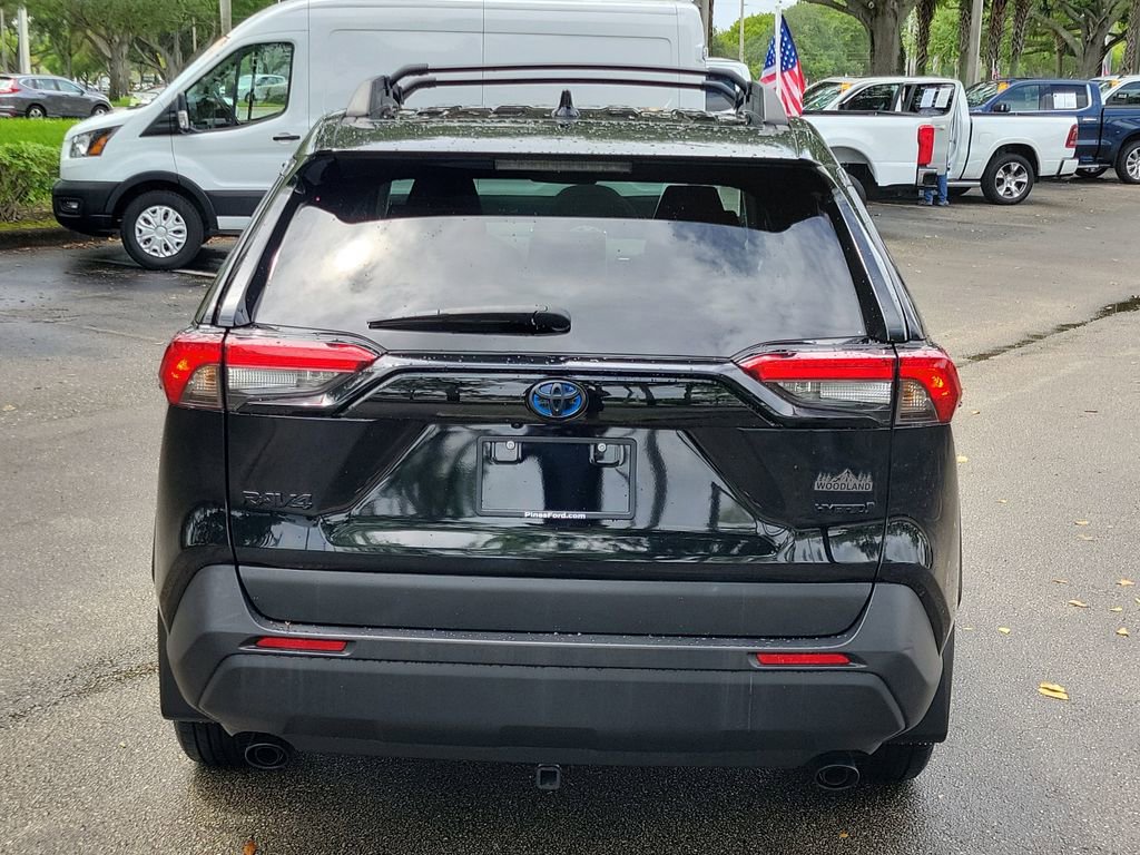 Used 2024 Toyota RAV4 AWD Hybrid image 6