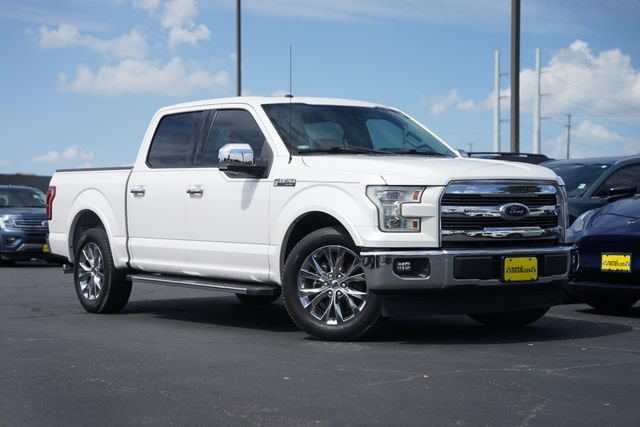 Used 2017 Ford F150 Lariat w/ Equipment Group 502A Luxury RWD image 2