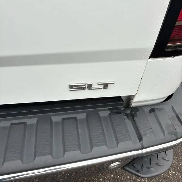 Used 2016 GMC Sierra 1500 SLT w/ Enhanced Driver Alert Package AWD/4WD image 20