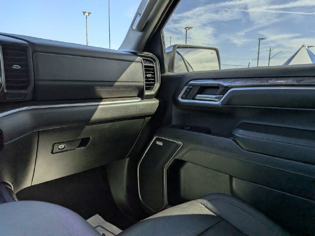 Used 2023 Chevrolet Silverado 1500 LTZ w/ Z71 Off-Road Package AWD/4WD image 15