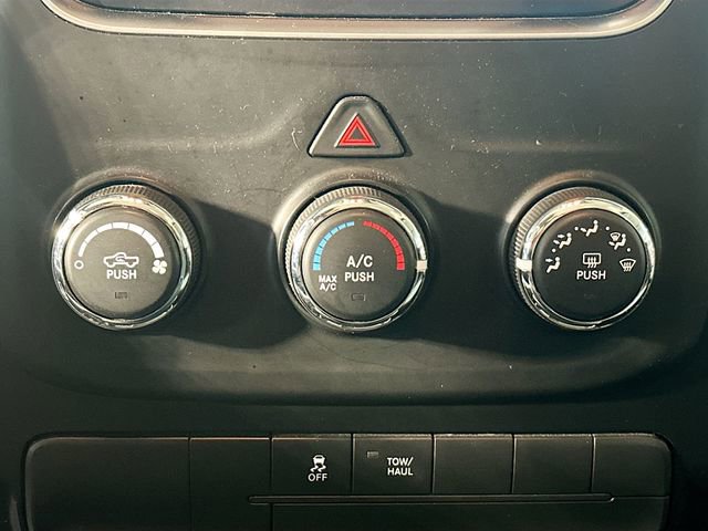 Used 2017 RAM 1500 Classic SLT image 15