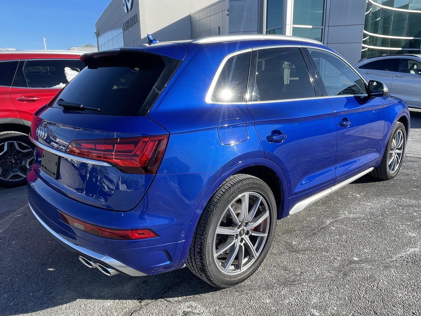 Used 2024 Audi SQ5 Prestige w/ Prestige Package image 6