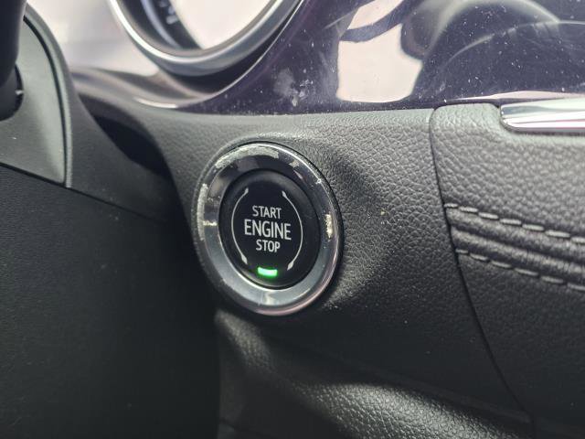 Used 2022 Buick Encore GX Select w/ Sport Touring Package AWD/4WD image 20