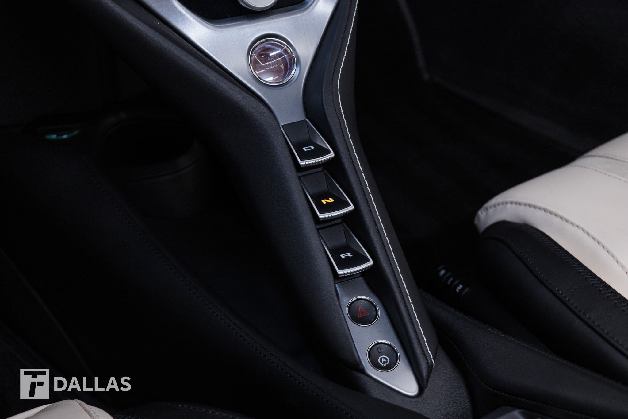 Used 2024 McLaren 750S Spider RWD image 26