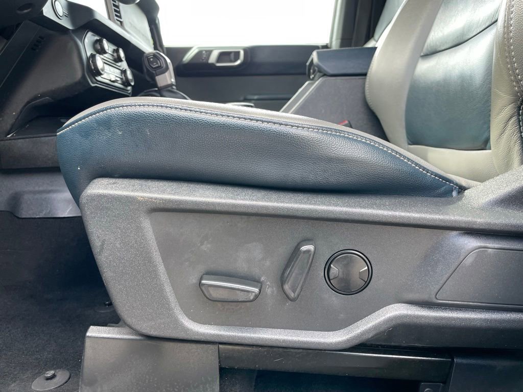 Used 2024 Ford Bronco Outer Banks AWD/4WD image 25