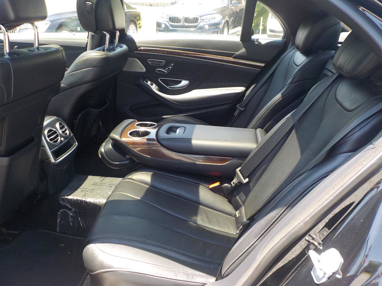 Used 2017 Mercedes-Benz S 550 4MATIC Sedan image 30