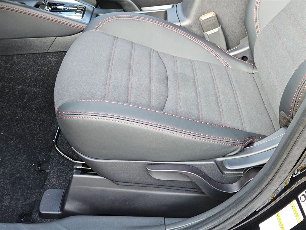 New 2025 Mitsubishi Outlander Sport SE image 13