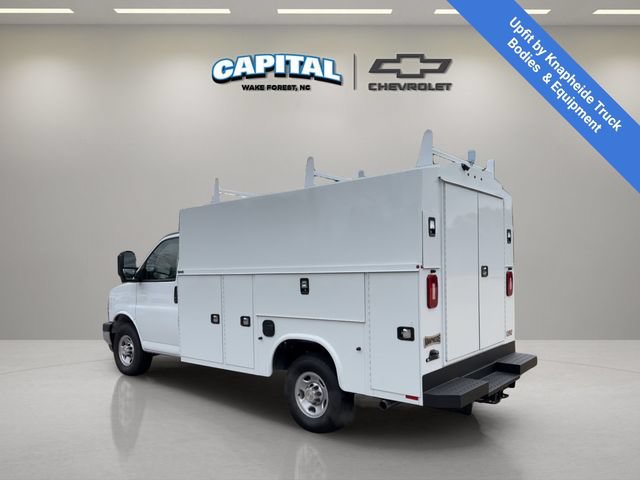 New 2025 Chevrolet Express 3500 w/ Power Convenience Package RWD image 3