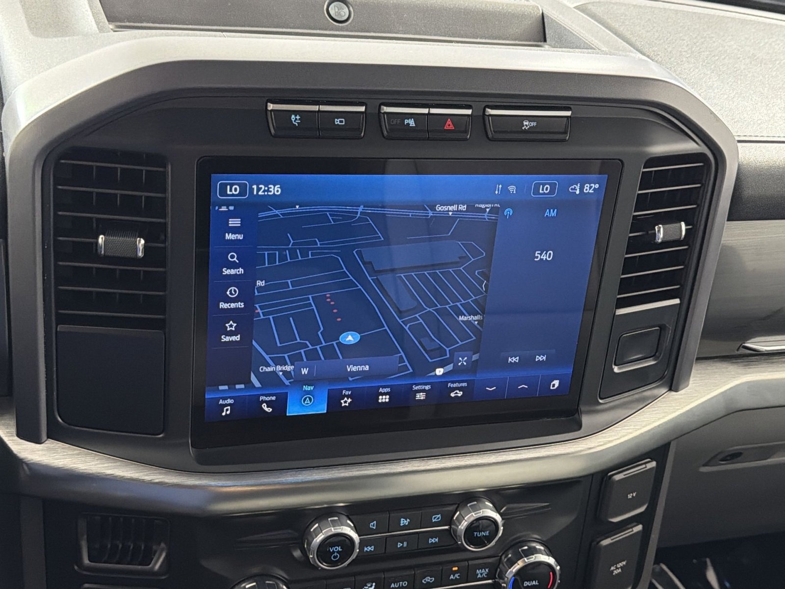 Used 2023 Ford F150 Lariat w/ Equipment Group 502A High image 20