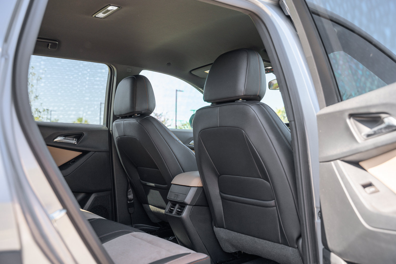 Used 2026 Chevrolet Equinox ACTIV FWD image 19