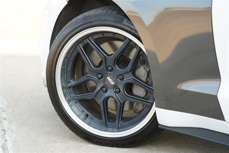 Used 2015 Ford Mustang Coupe RWD image 18