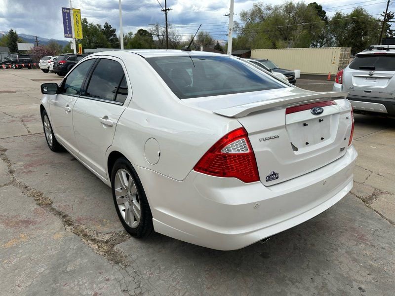 Used 2010 Ford Fusion SE FWD image 5