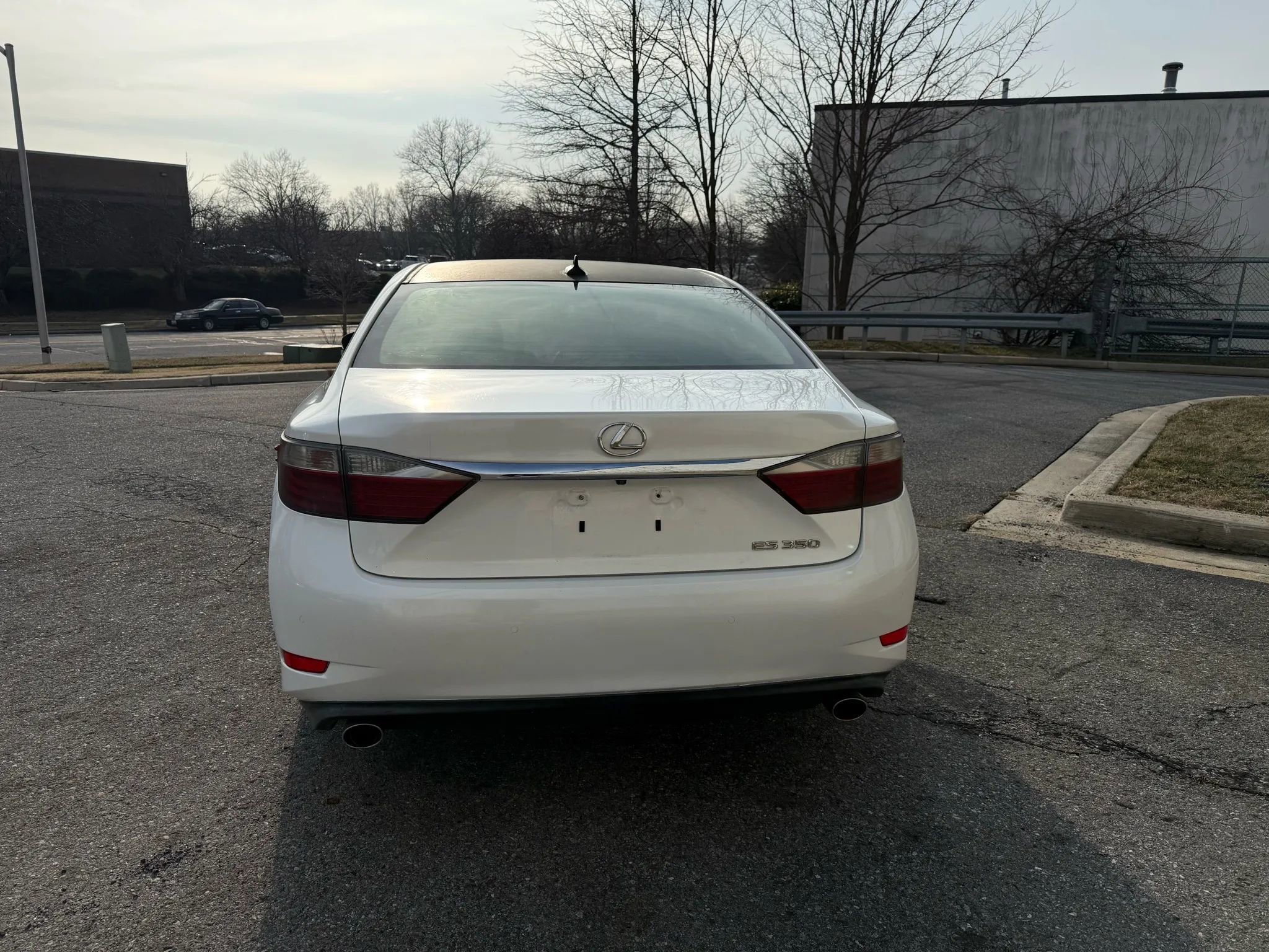 Used 2013 Lexus ES 350 w/ Luxury Pkg image 6