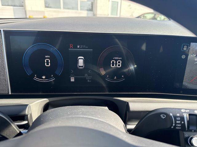 New 2026 Hyundai Tucson SE image 13