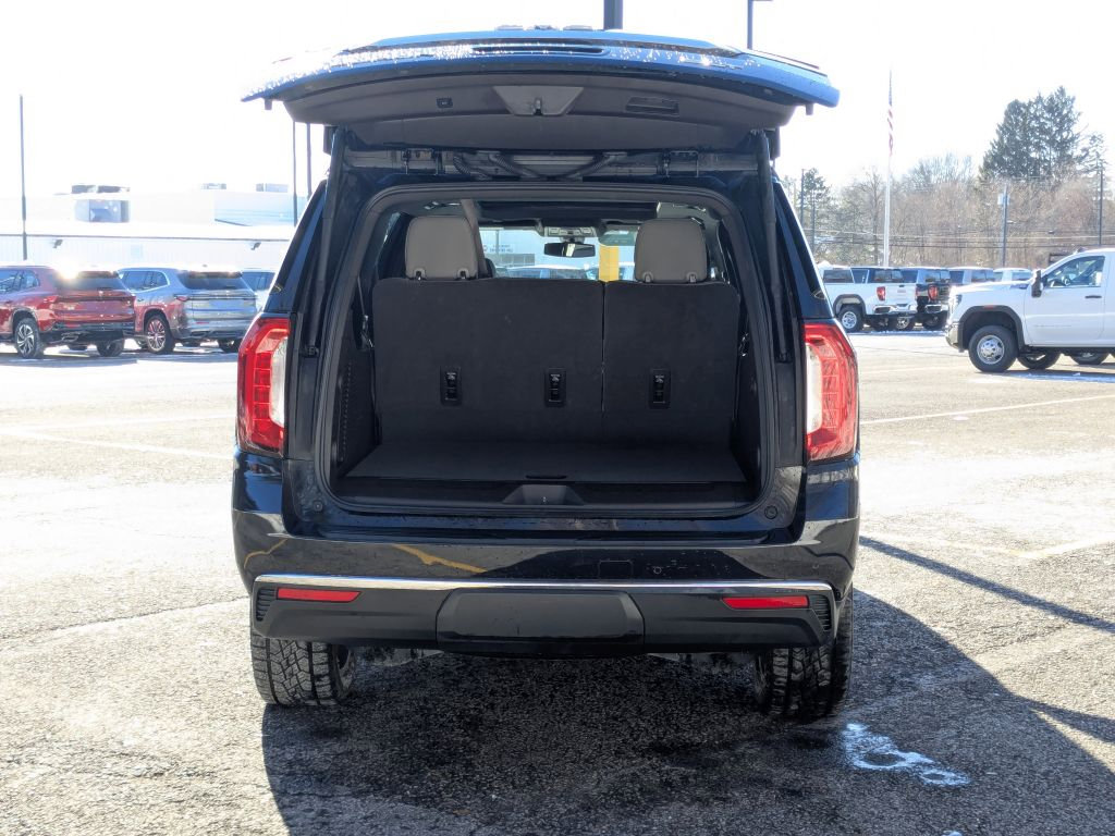 Certified 2022 GMC Yukon XL SLT w/ SLT Premium Package image 33