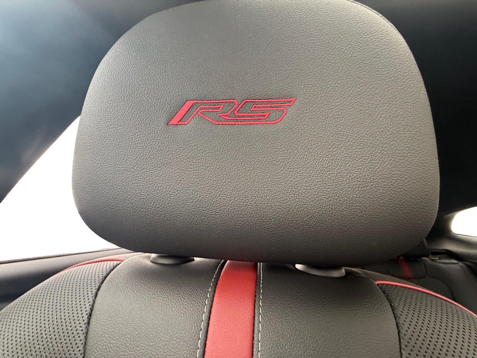 New 2026 Chevrolet Trax RS w/ Sunroof Package FWD image 23