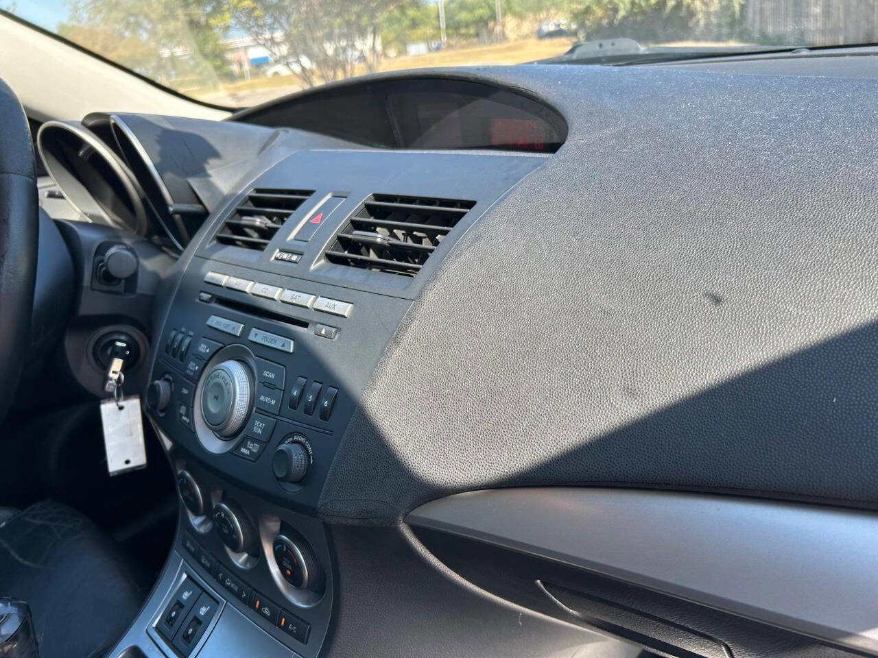 Used 2010 MAZDA MAZDA3 s Grand Touring image 46