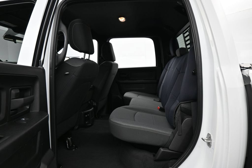Used 2024 RAM 2500 Tradesman w/ Chrome Appearance Group AWD/4WD image 28