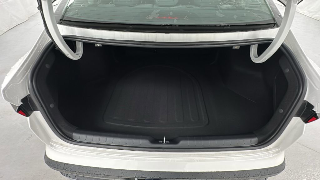 New 2025 Kia K4 EX image 15
