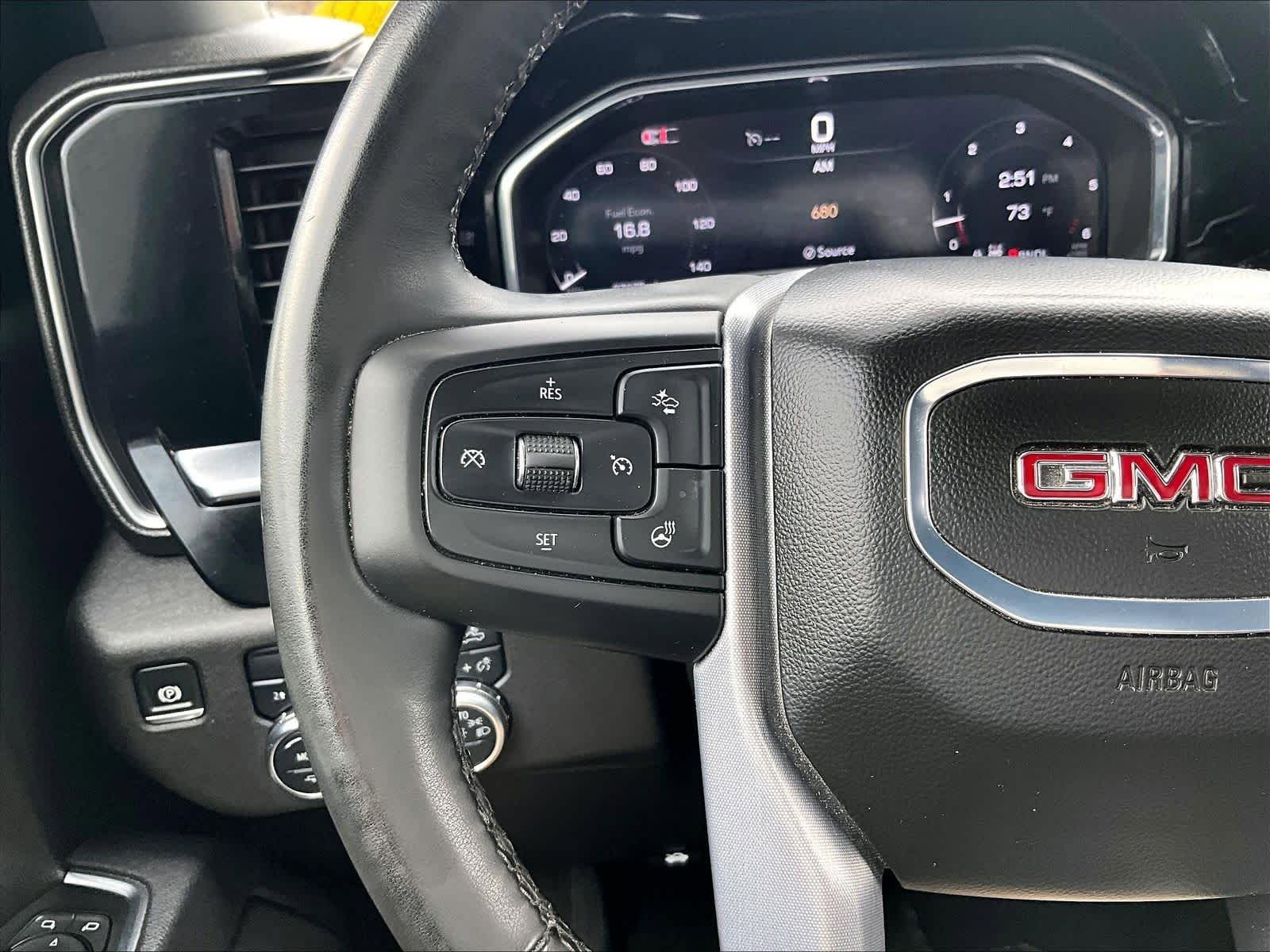 Used 2025 GMC Sierra 1500 SLT AWD/4WD image 22