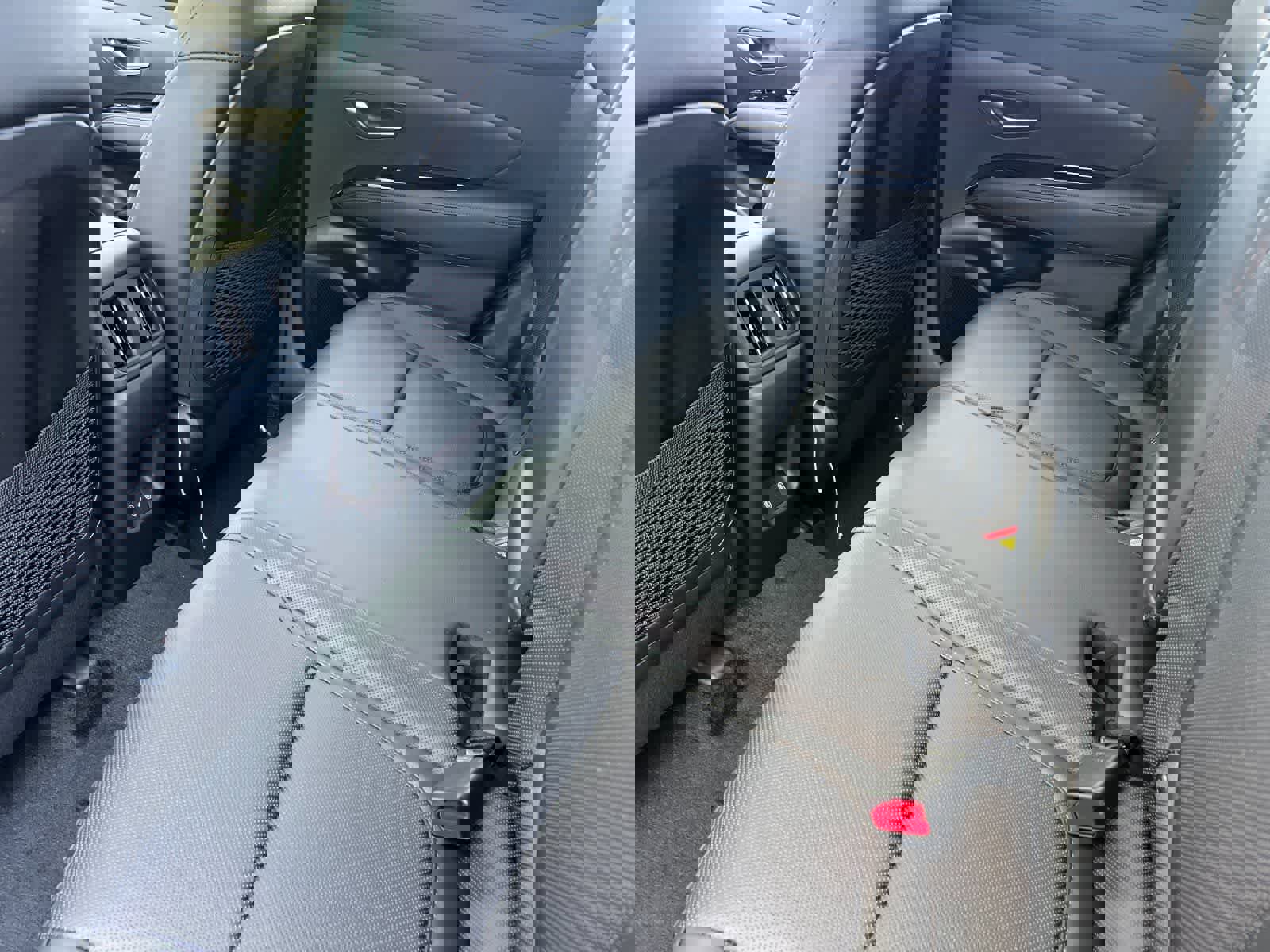 New 2025 Hyundai Tucson Limited video 4