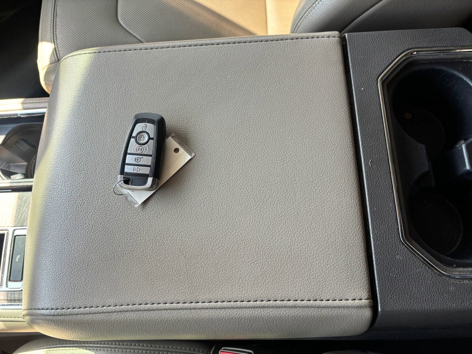 Used 2019 Ford Expedition Max Limited image 30