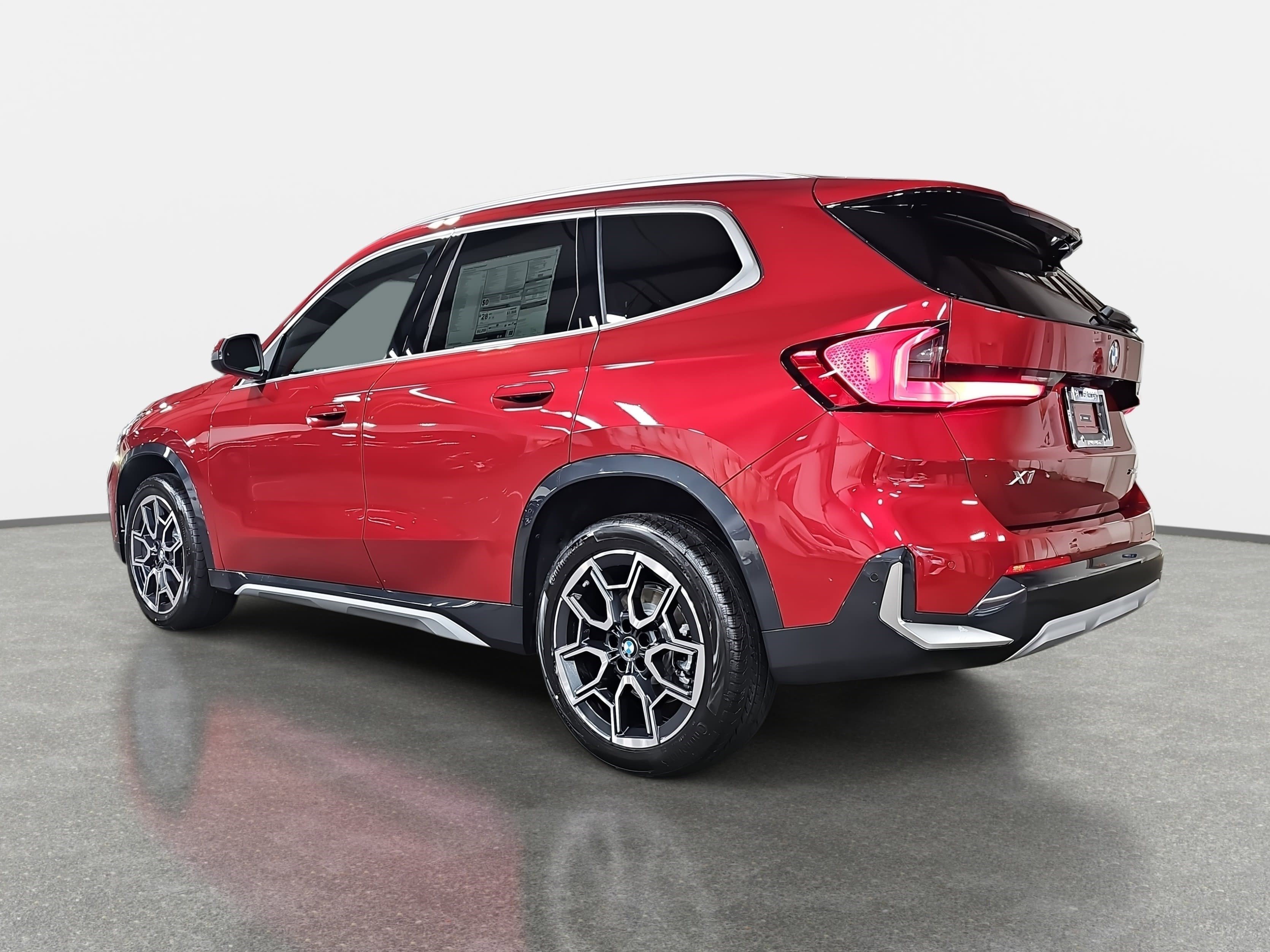 New 2026 BMW X1 xDrive28i w/ Technology Package image 7