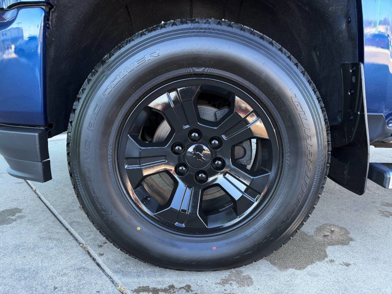 Used 2017 Chevrolet Silverado 1500 LT w/ All Star Edition image 42