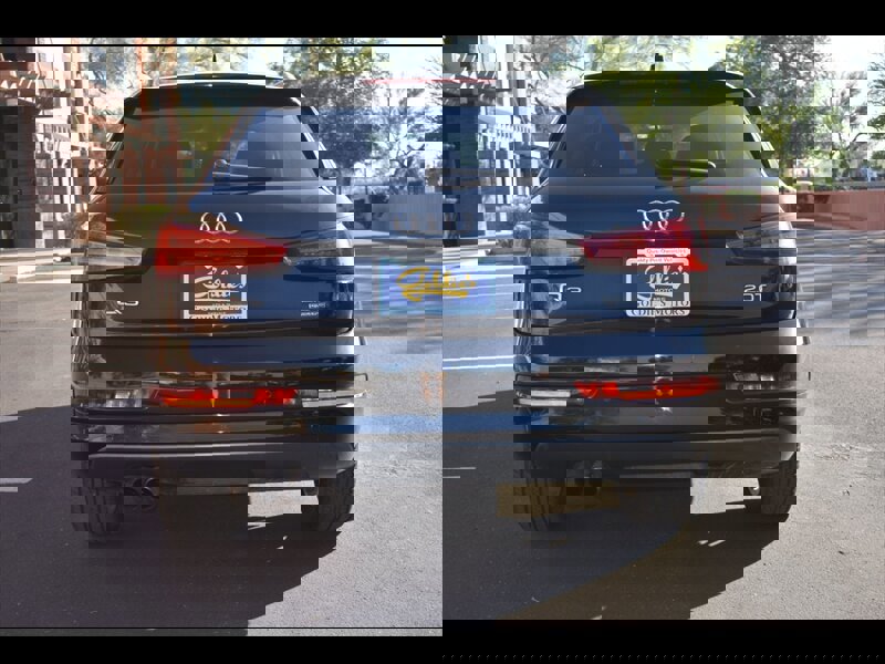 Used 2017 Audi Q3 2.0T Premium image 9