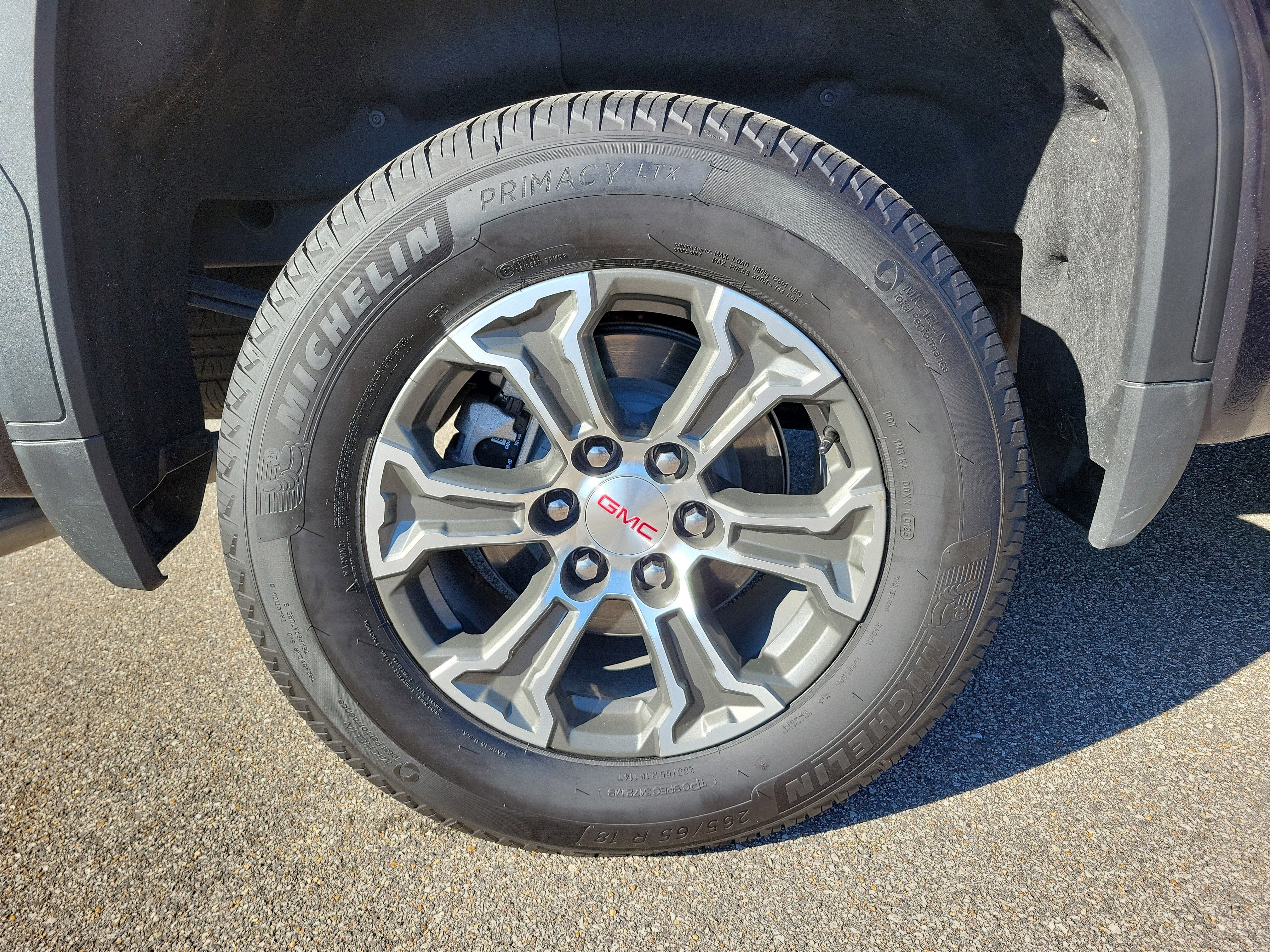 Used 2025 GMC Sierra 1500 SLT image 29