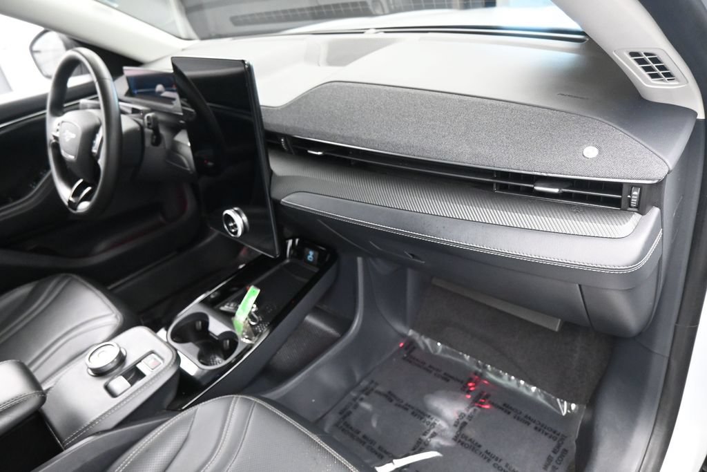 Used 2022 Ford Mustang Mach-E Premium RWD image 48