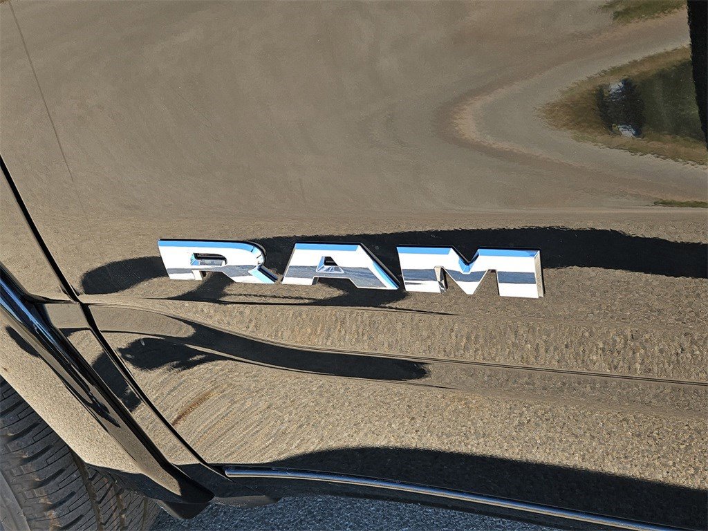 New 2025 RAM 1500 Lone Star image 15