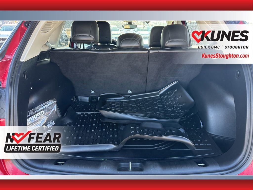 Used 2021 Jeep Compass Latitude FWD image 47