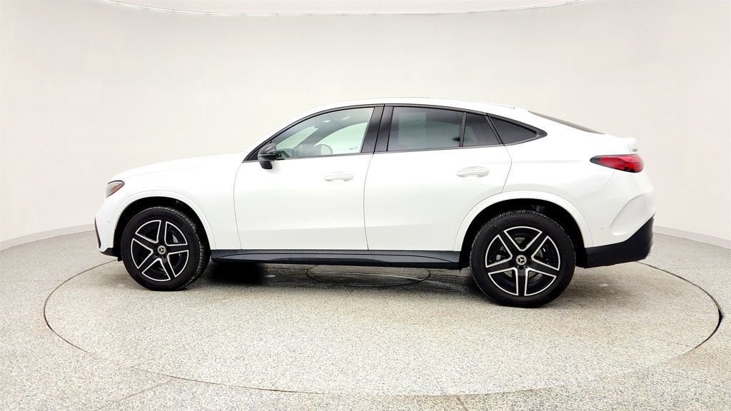 Used 2024 Mercedes-Benz GLC 300 4MATIC image 8