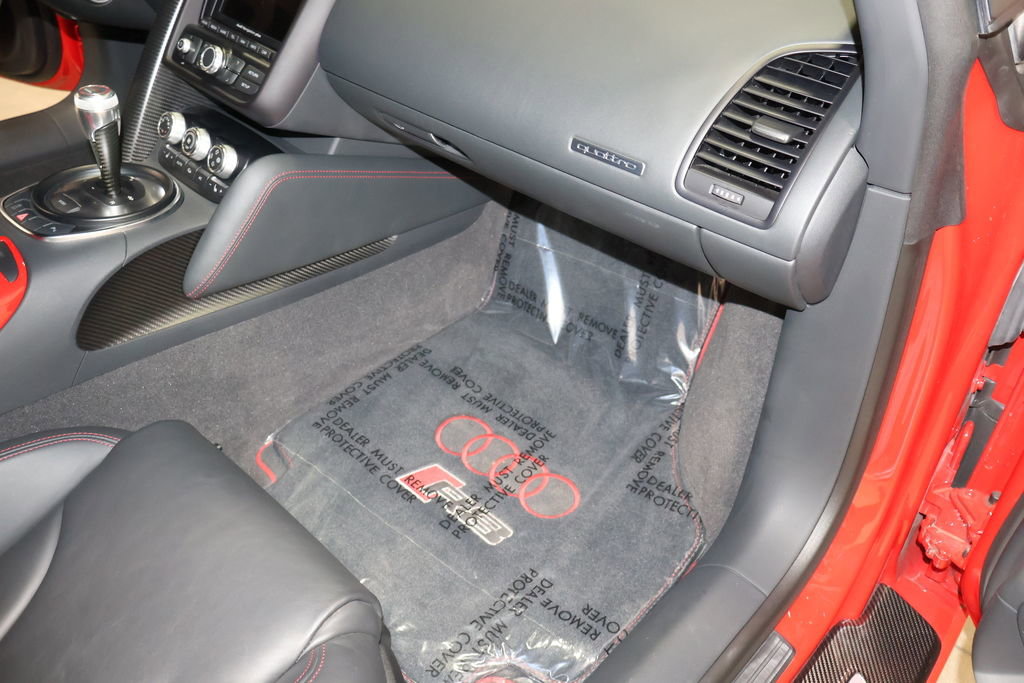 Used 2012 Audi R8 GT image 31