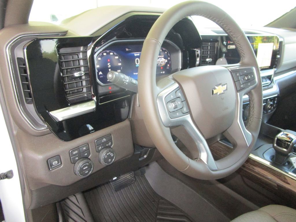 New 2026 Chevrolet Silverado 1500 LT image 28