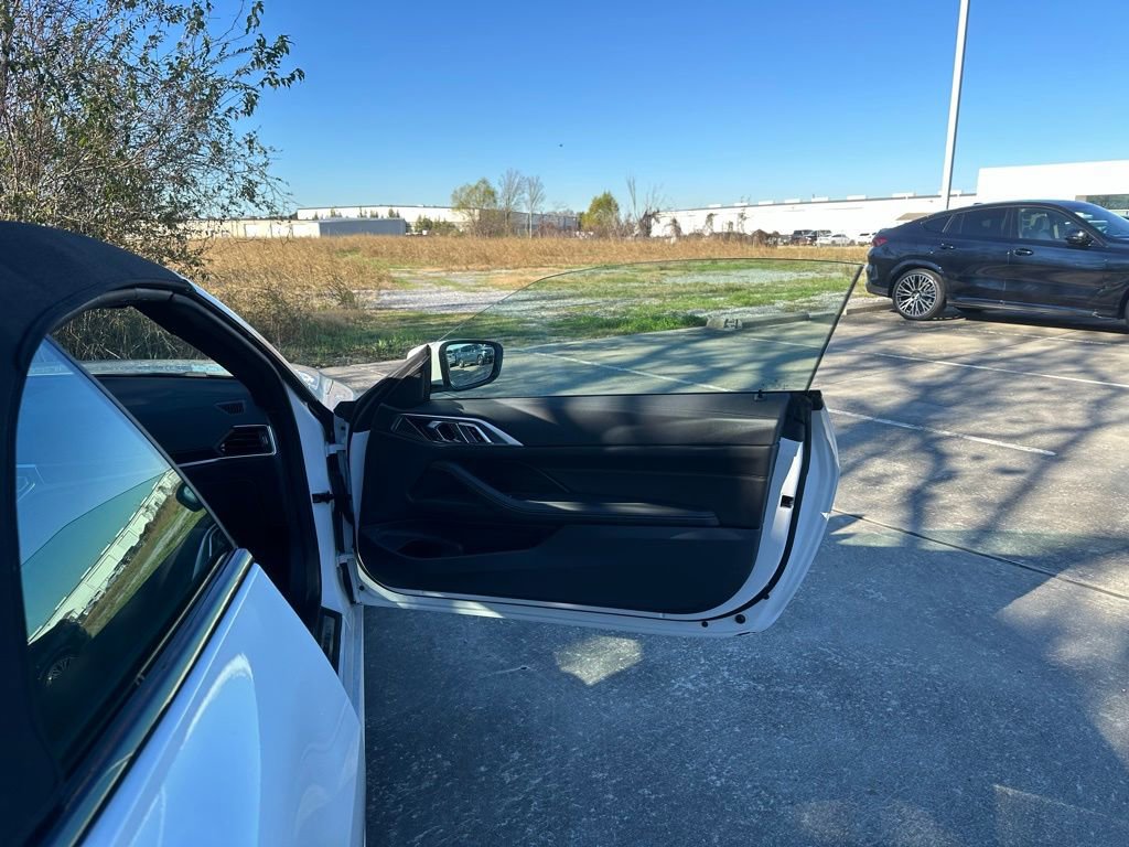 Used 2021 BMW 430i Convertible w/ M Sport Package image 26