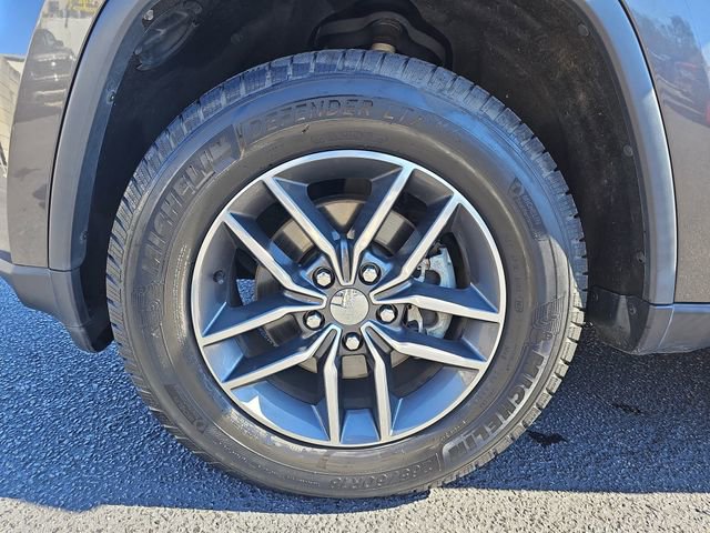 Used 2017 Jeep Grand Cherokee Limited w/ Luxury Group II image 33