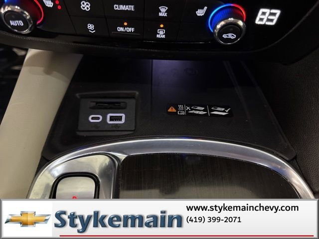 Used 2023 Buick Enclave Essence image 43