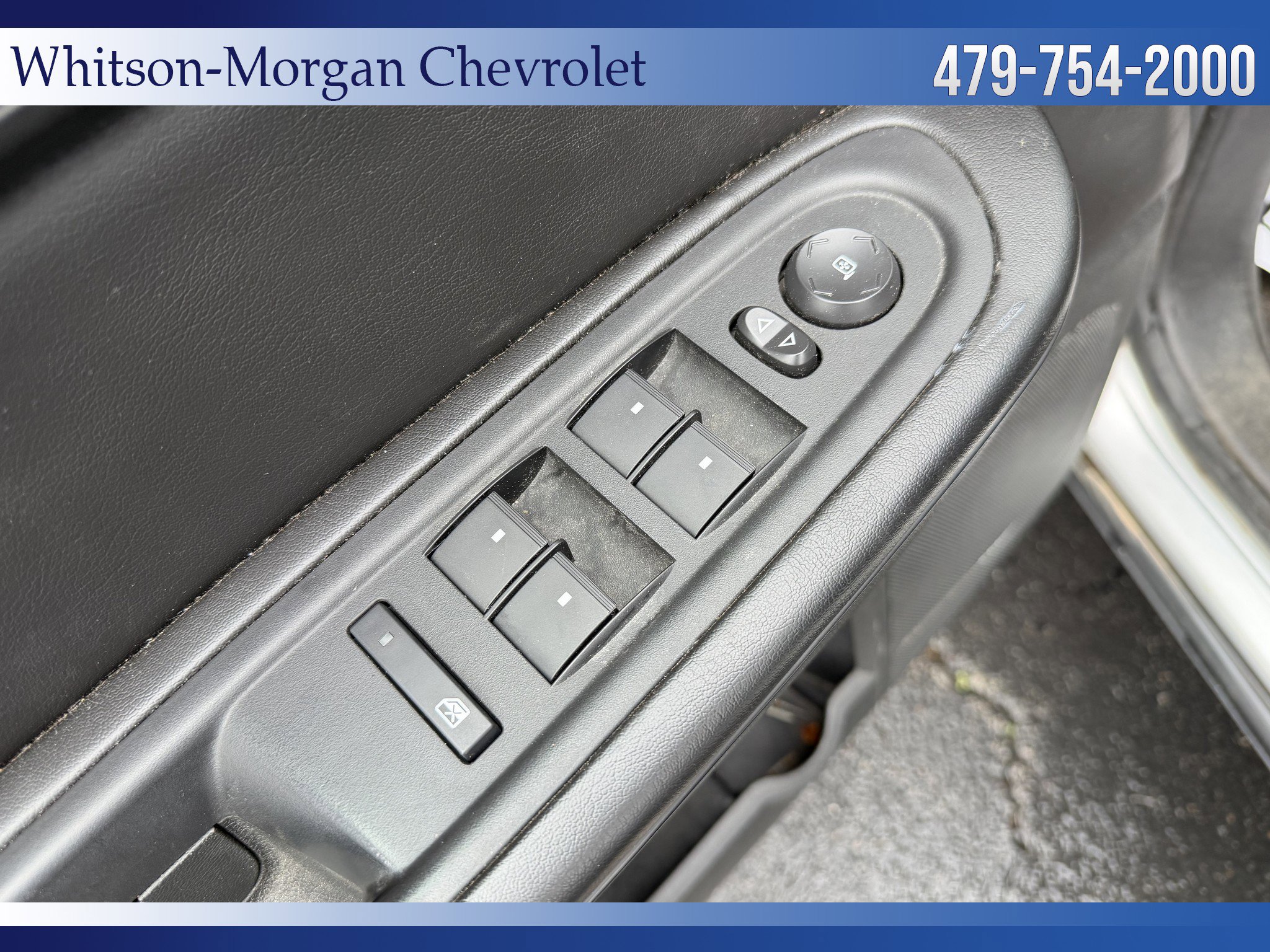 Used 2015 Chevrolet Traverse LT image 12