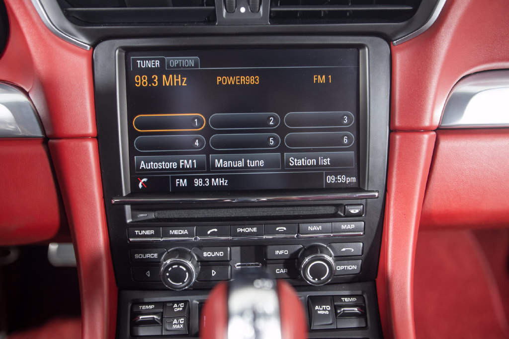 Used 2013 Porsche 911 Carrera S RWD image 36