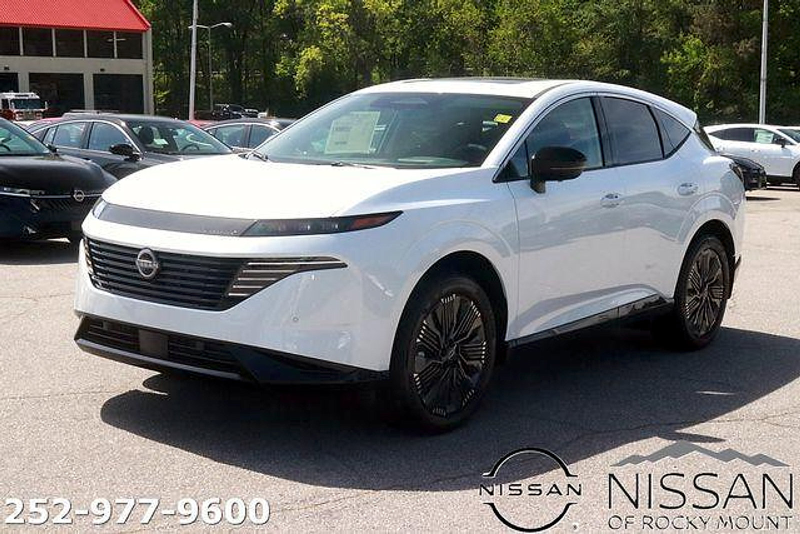 New 2026 Nissan Murano Platinum w/ Cargo Package AWD/4WD image 3