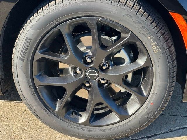 New 2026 Chrysler Pacifica Limited w/ S Appearance Package image 38