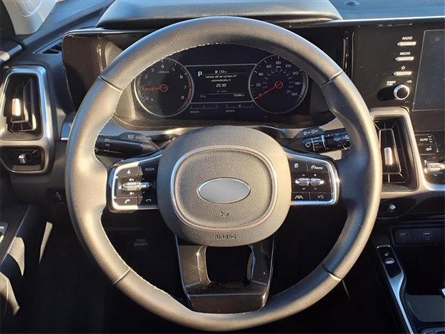 Used 2021 Kia Sorento S image 28